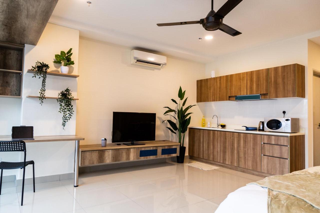 Studio Units At Pacific Tower Near Jaya One By Comfyasia ペタリンジャヤ エクステリア 写真