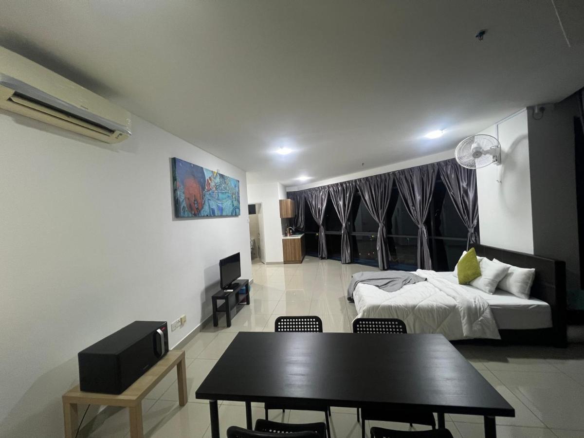 Studio Units At Pacific Tower Near Jaya One By Comfyasia ペタリンジャヤ エクステリア 写真